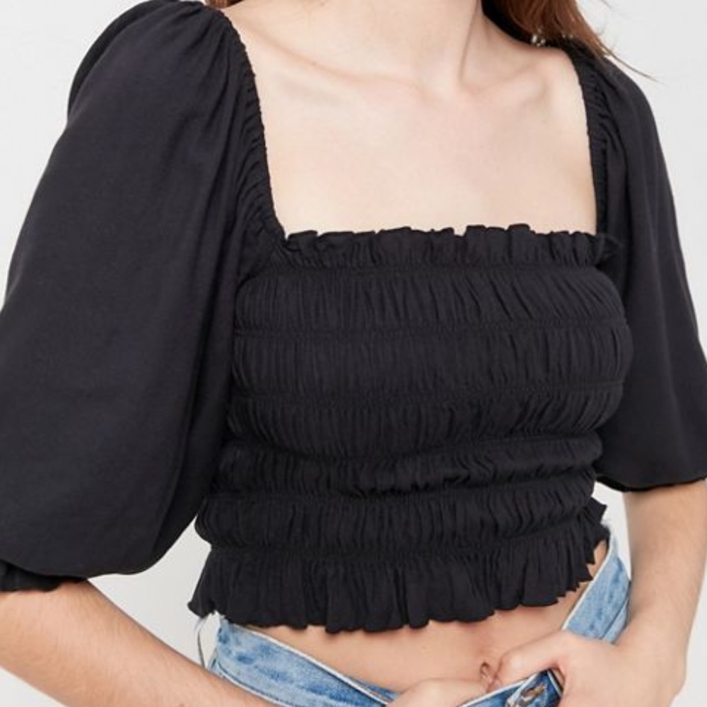 URBAN OUTFITTERS SMOCKED TOP
